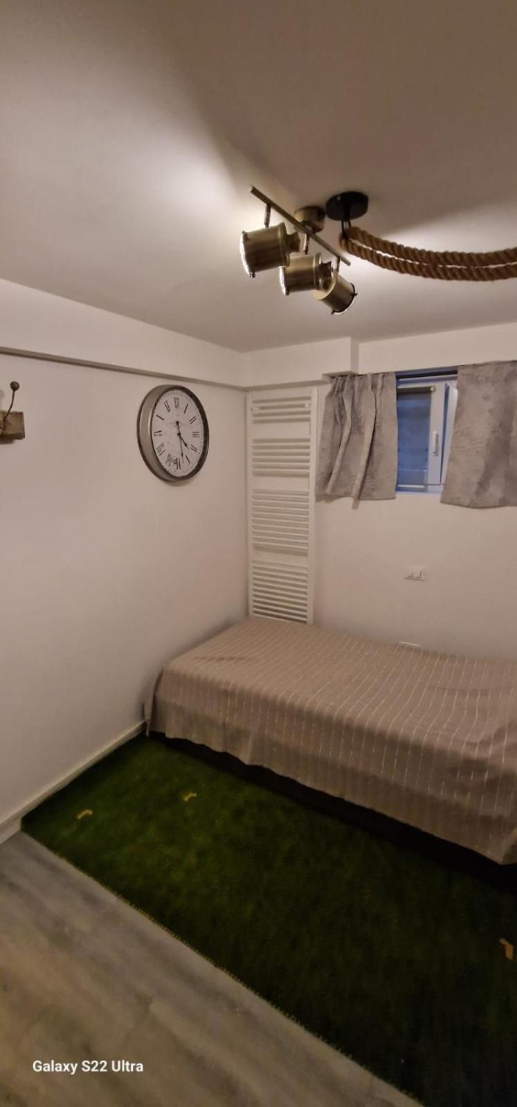 Double A Guest House Mestre Buitenkant foto