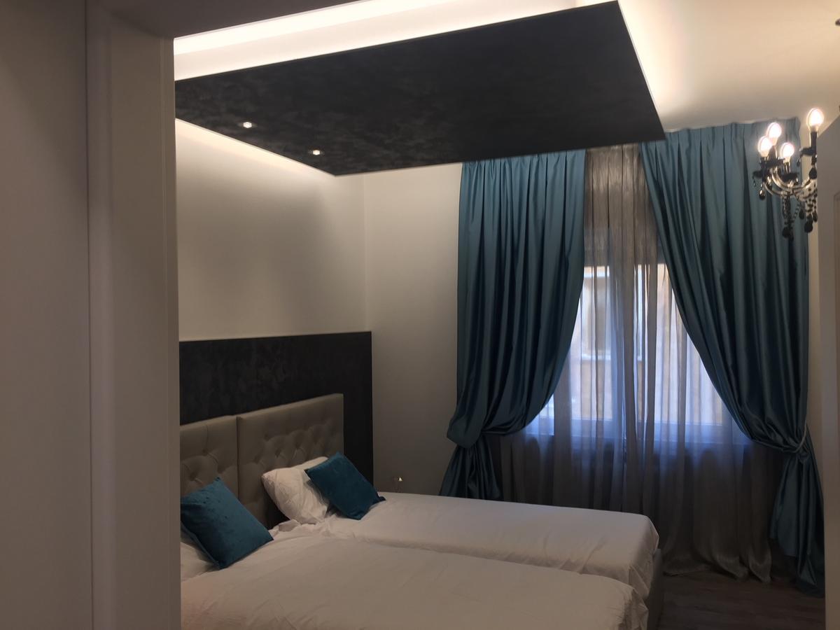 Double A Guest House Mestre Buitenkant foto