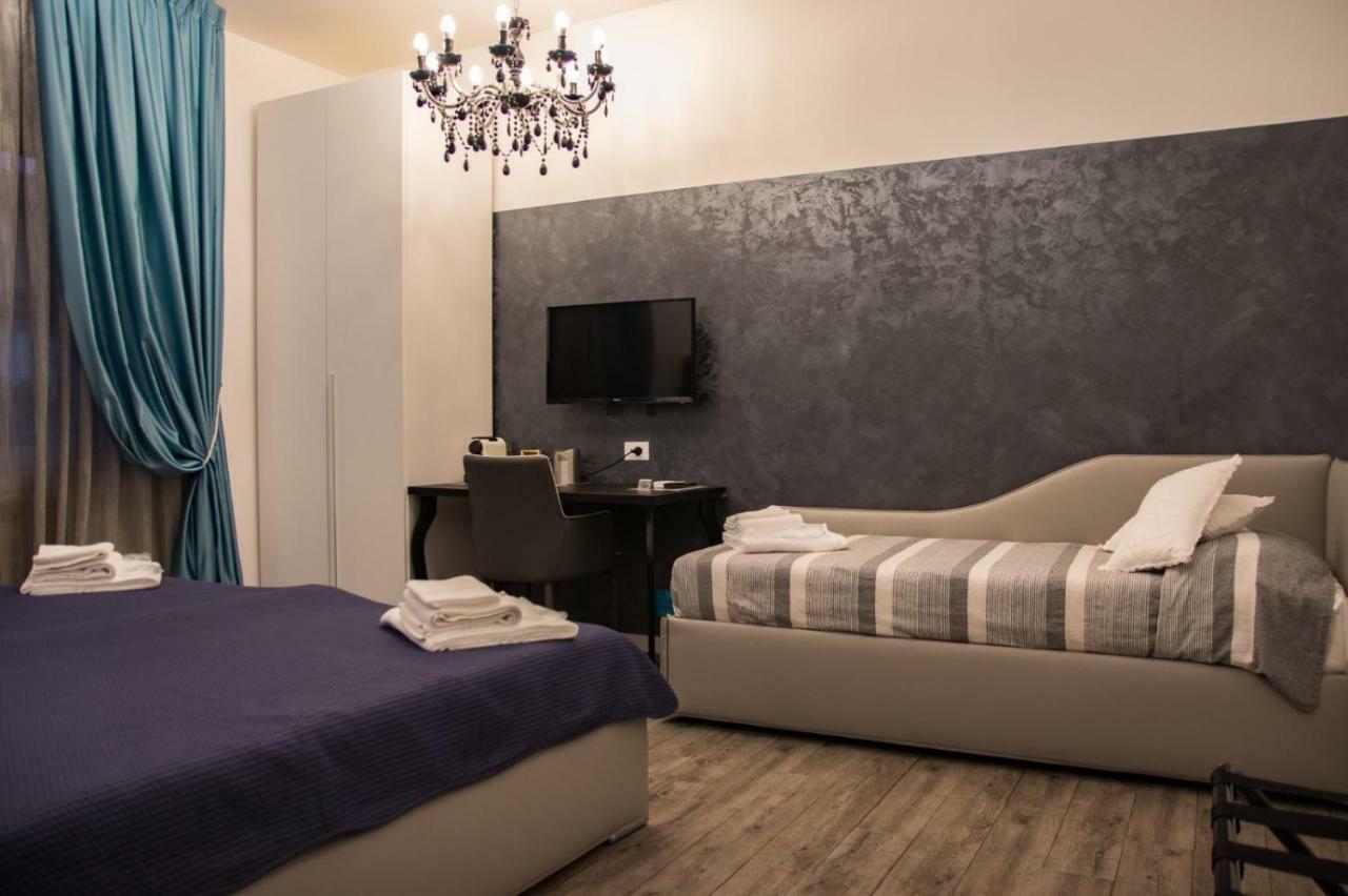 Double A Guest House Mestre Buitenkant foto