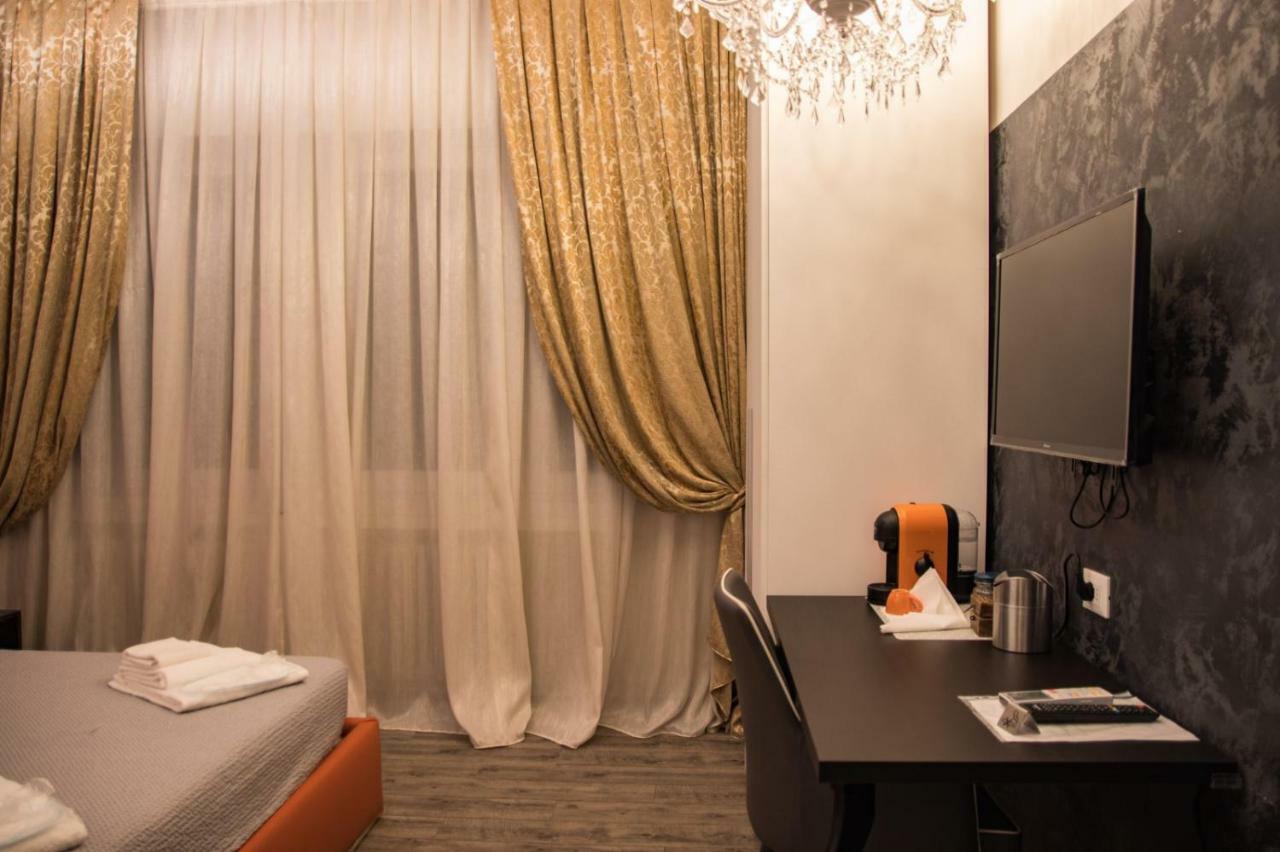 Double A Guest House Mestre Buitenkant foto