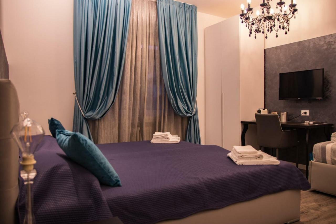 Double A Guest House Mestre Buitenkant foto