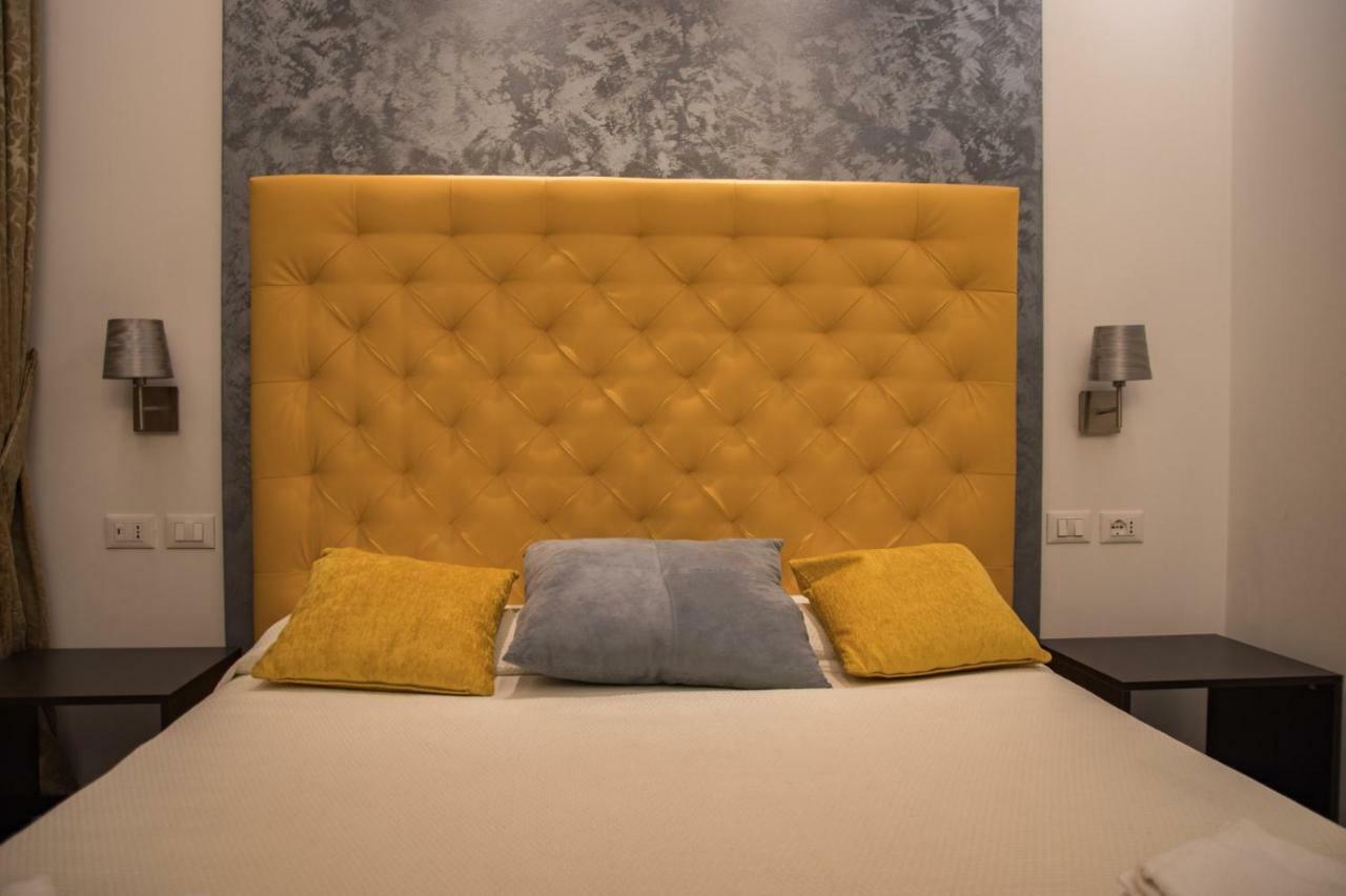 Double A Guest House Mestre Buitenkant foto
